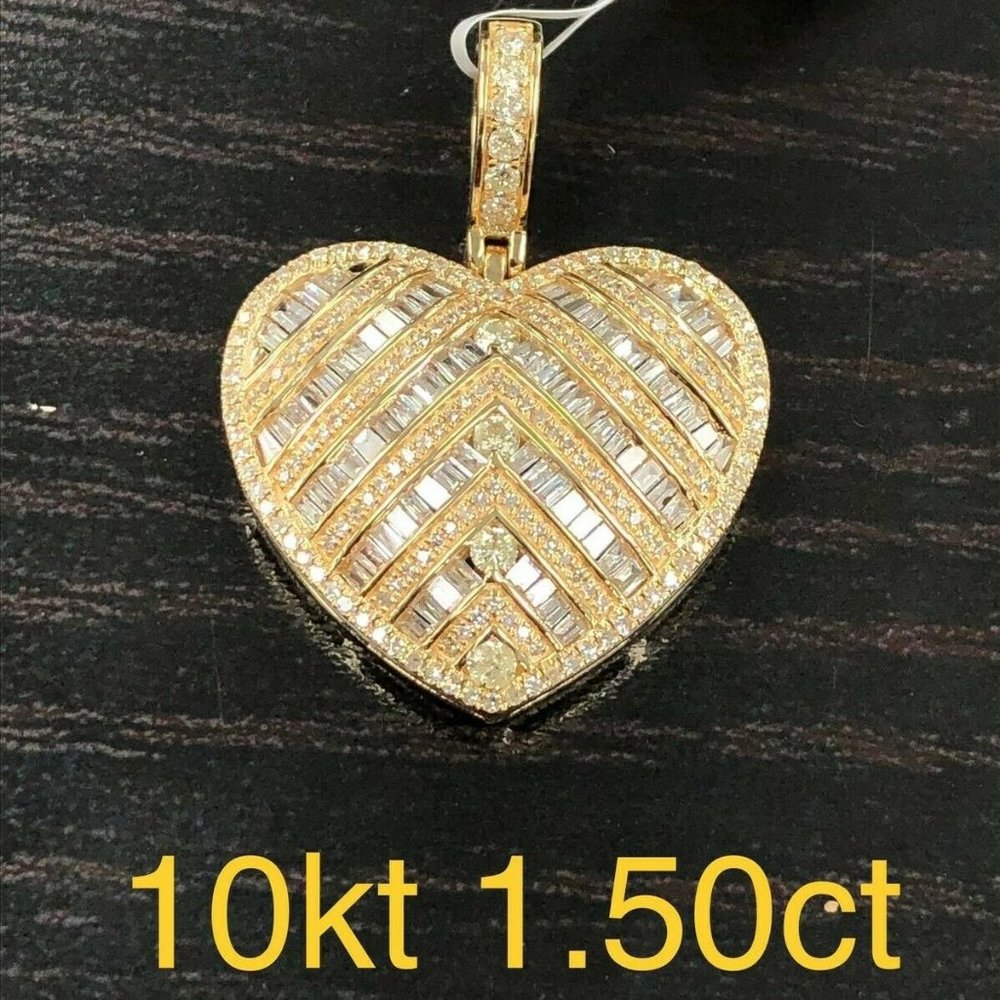 10k Solid Gold 1.5 Carat Valentines Natural Diamond Baguette Heart Pendant